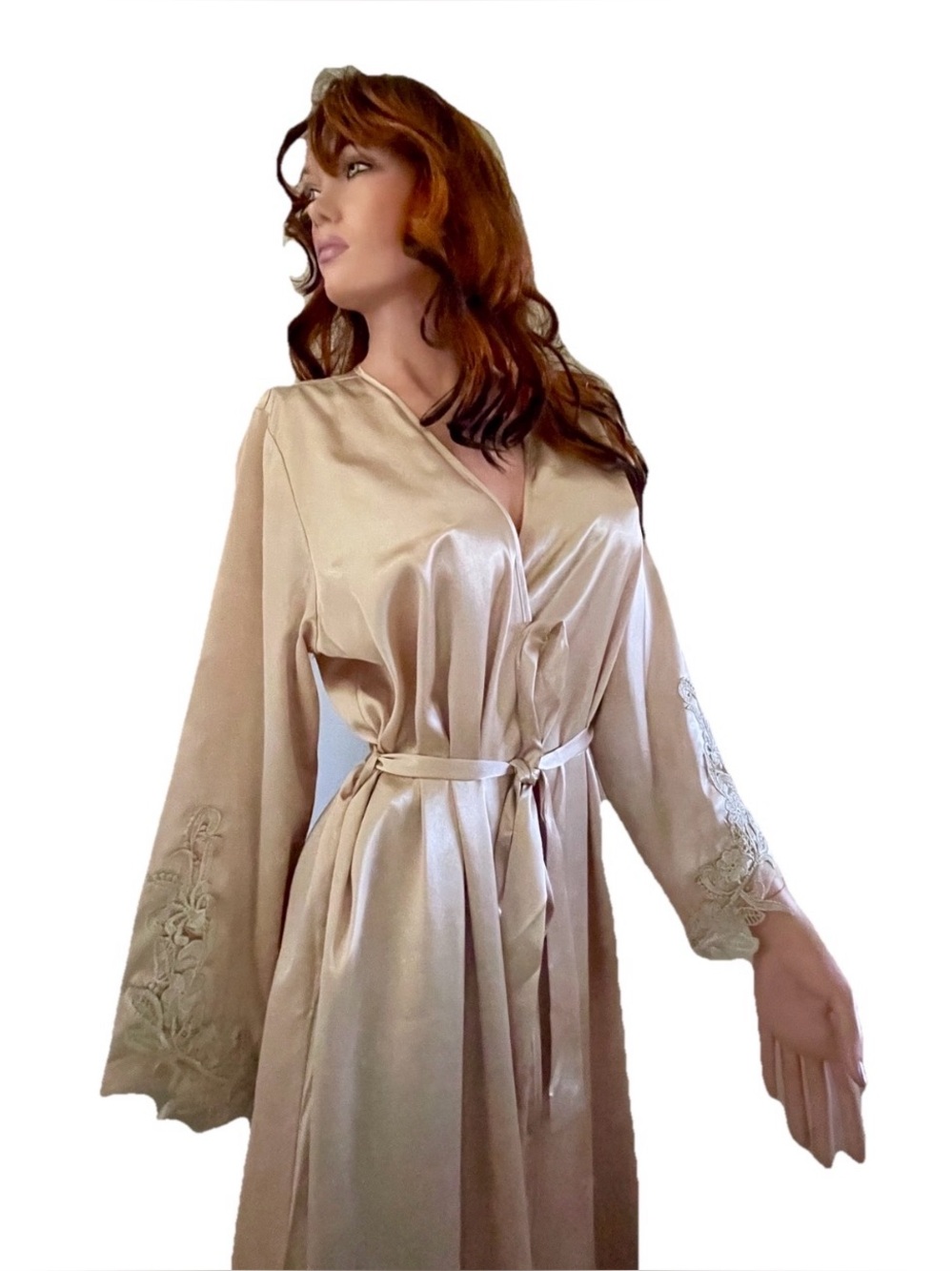 FLORA by Flora NIKROOZ Elegant STELLA Beige Satin Peignoir Style ROBE Size L/XL